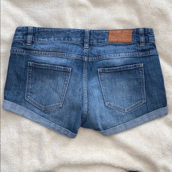L.O.G.G. by H&M Short Rolled Hem Denim Shorts | Sz 28 - Picture 5 of 5